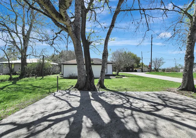Photo 3 of Land for sale at 122 Commerce St, Magnolia, TX 77355 | MLS# 44737282 | Listing updated on 2026-09-10