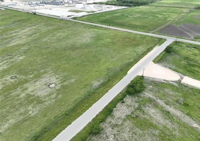 Photo 3 of Land for sale at Tr 2 Fm 882 Rd, Kenedy, TX 78119 | MLS# 68081877 | Listing updated on 2026-10-07