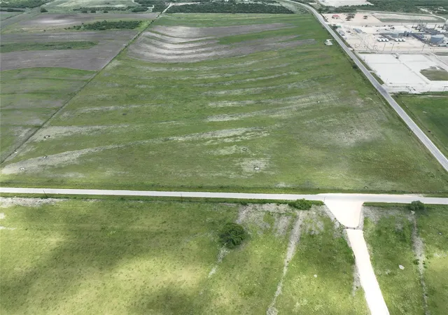 Photo 4 of Land for sale at Tr 2 Fm 882 Rd, Kenedy, TX 78119 | MLS# 68081877 | Listing updated on 2026-10-07