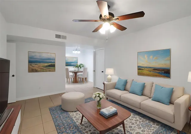 1st image of 5929 Queensloch Dr #234, Houston, TX 77096 | MLS# 13186563