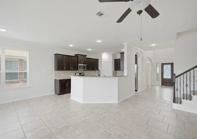 Photo 3 of Sale Pending at 20423 Moon Walk Dr, Humble, TX 77338 | MLS# 3251233 | Listing updated on 2026-09-06
