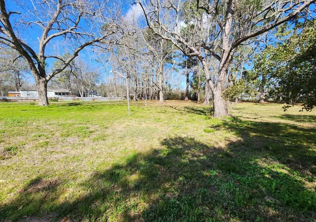 3rd image of 25609 Fm 2100 Rd, Huffman, TX 77336 | MLS# 94156223