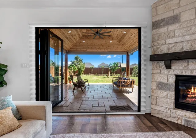 3rd image of 7310 Kingbird Cove Ct, Katy, TX 77493 | MLS# 58110133