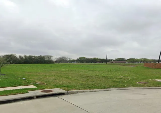 1st image of 13503 Red Bloom Cir, Dayton, TX 77535 | MLS# 41345736