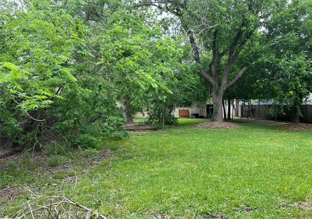 3rd image of 4110 Kress St, Houston, TX 77026 | MLS# 40824273