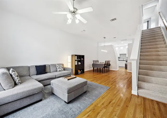Photo 3 of Townhouse for sale at 11315 Main St #1401, Houston, TX 77025 | MLS# 77516884 | Listing updated on 2026-07-23