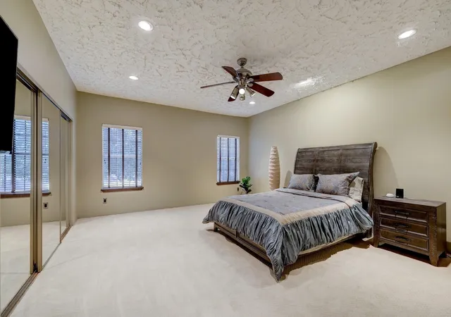 5th image of 3198 Holly Hall St #3198, Houston, TX 77054 | MLS# 15245244