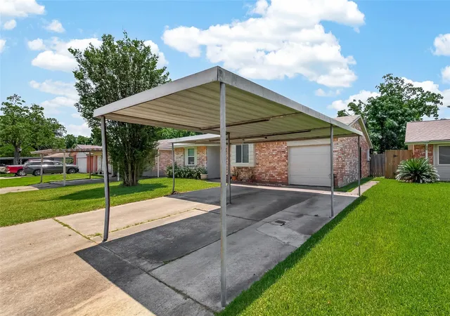 Homes for sale in Channelview, TX | 819 Donfield St, Channelview, TX 77530 | MLS# 64405422
