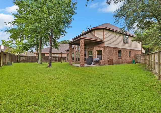 Photo 4 of Sale Pending at 17603 Boysen Ct, Humble, TX 77346 | MLS# 10293929 | Listing updated on 2026-09-19