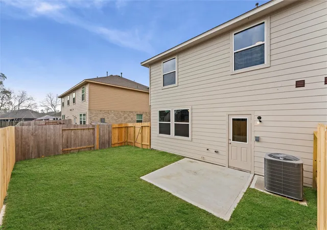 33rd image of 1376 Mixander Wy, La Porte, TX 77571 | MLS# 88016516