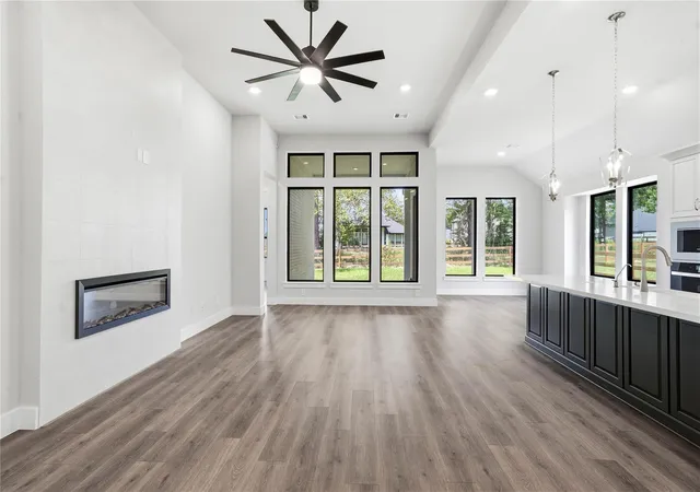 Photo 2 of Sale Pending at 514 Black Bronco Rd, Magnolia, TX 77354 | MLS# 80948243 | Listing updated on 2026-08-08