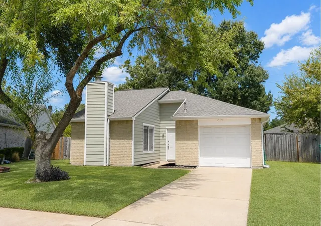 2nd image of 4218 Bunting Meadow Ct, Katy, TX 77449 | MLS# 71536875