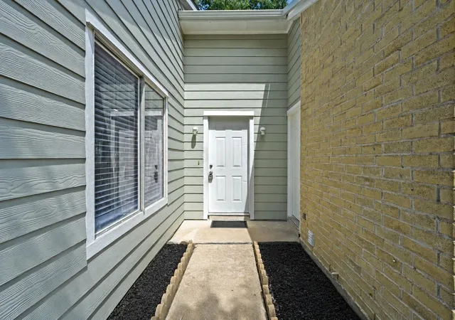 3rd image of 4218 Bunting Meadow Ct, Katy, TX 77449 | MLS# 71536875