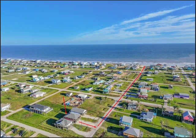 Homes for sale in Surfside Beach, TX | 414 Thunder Rd, Surfside Beach, TX 77541 | MLS# 84549003