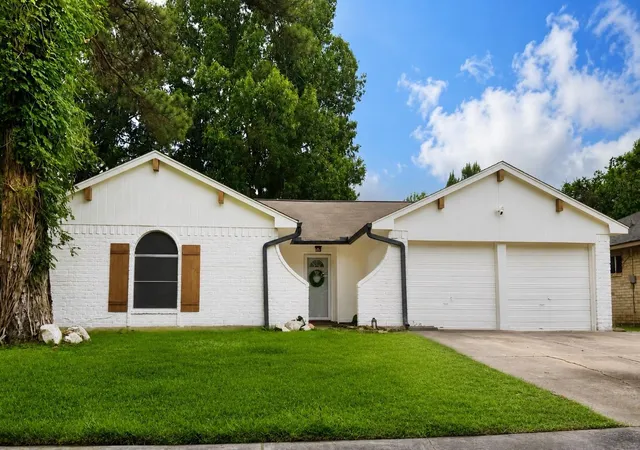 1st image of 6306 Brookgate Dr Dr, Spring, TX 77373 | MLS# 73884444