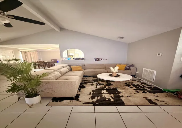 4th image of 6306 Brookgate Dr Dr, Spring, TX 77373 | MLS# 73884444