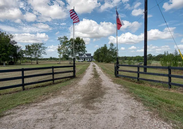 Photo 4 of Land for sale at 1335 Hilltop Rd, East Bernard, TX 77435 | MLS# 46681540 | Listing updated on 2026-09-12