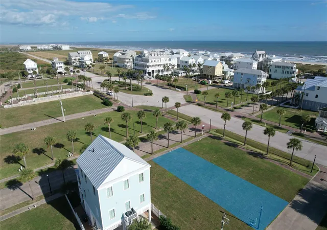 Land for sale at 625 Ramsar Rd, Galveston, TX 77550 | MLS# 842029