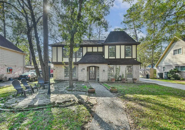 Photo 1 of Single family home for sale at 2022 Riverlawn Dr, Kingwood, TX 77339 | MLS# 55831008 | Listing updated on 2026-09-07