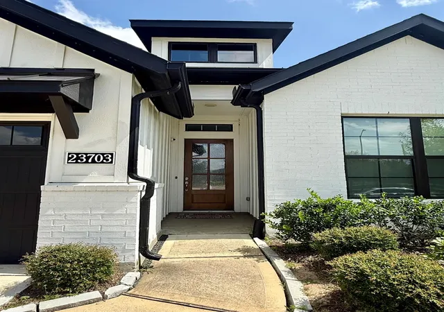 4th image of 23703 Celeste Fig Dr, Katy, TX 77493 | MLS# 58774955