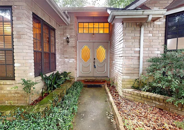 2nd image of 2611 Brookdale Dr, Kingwood, TX 77339 | MLS# 66095480