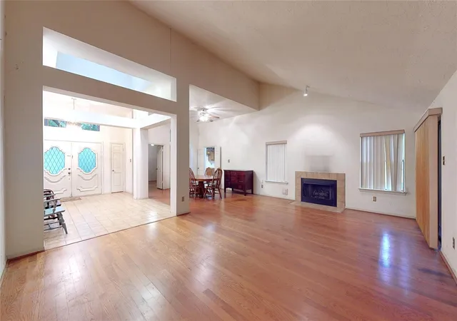 5th image of 2611 Brookdale Dr, Kingwood, TX 77339 | MLS# 66095480