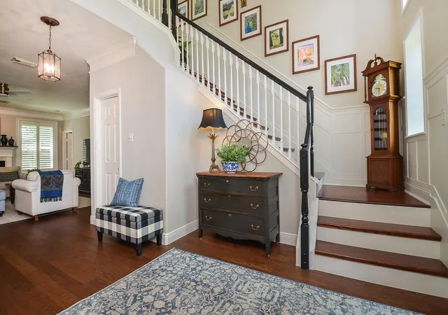 4th image of 1843 American Elm Ct Ct, Sugar Land, TX 77479 | MLS# 59774231