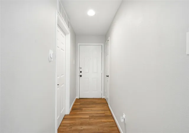 4th image of 3231 Allen Pkwy, Houston, TX 77019