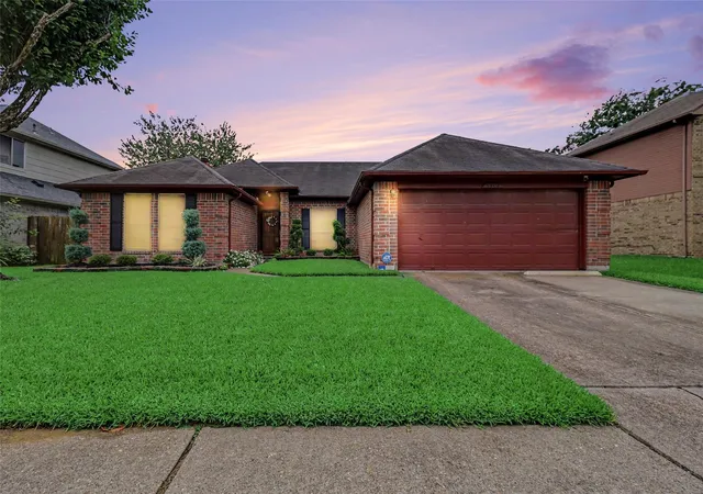 1st image of 4802 Stone Bridge St, Baytown, TX 77521 | MLS# 16294866