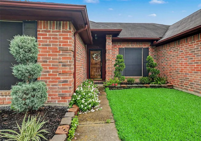 5th image of 4802 Stone Bridge St, Baytown, TX 77521 | MLS# 16294866