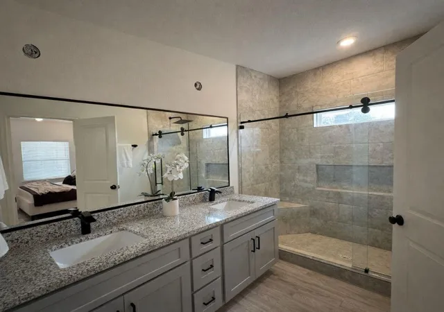 Photo 4 of Single family home for sale at 15193 Austin Rd, Willis, TX 77378 | MLS# 20779857 | Listing updated on 2026-09-14