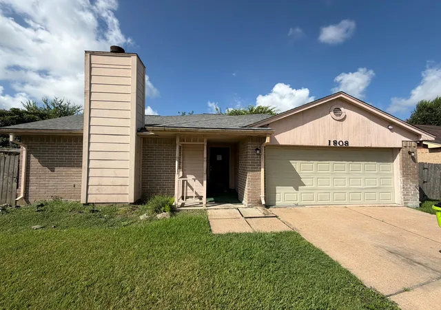 2nd image of 1808 Pinewood Park Dr, Missouri City, TX 77489 | MLS# 79045300