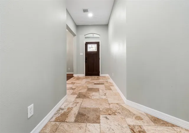 4th image of 702 Clayton St, Tomball, TX 77375 | MLS# 27362953