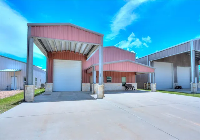 1st image of 64 Coastal Oaks Loop, Port O Connor, TX 77982 | MLS# 10195840