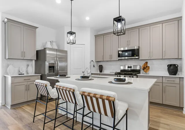 3rd image of 3708 Stars Way, League City, TX 77573 | MLS# 72126171
