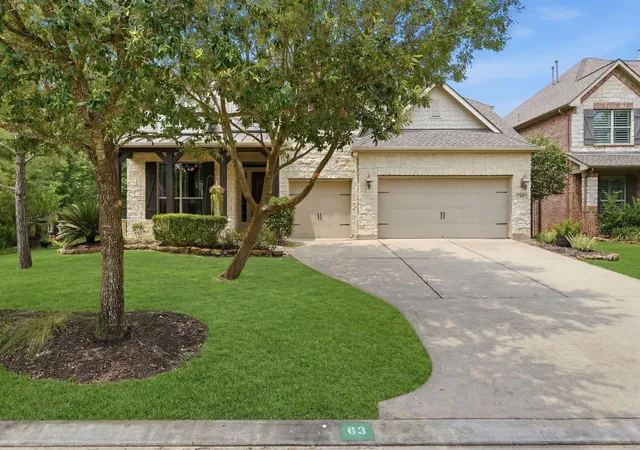 Homes for sale in The Woodlands, TX | 63 W Canyon Wren Cir, The Woodlands, TX 77389 | MLS# 7456682