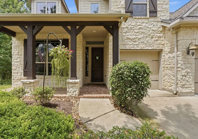3rd image of 63 W Canyon Wren Cir, The Woodlands, TX 77389 | MLS# 7456682