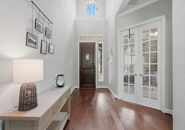 5th image of 63 W Canyon Wren Cir, The Woodlands, TX 77389 | MLS# 7456682
