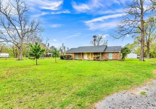 Photo 3 of Single family home for sale at 481 County Rd 2084, Liberty, TX 77575 | MLS# 63072124 | Listing updated on 2026-07-23