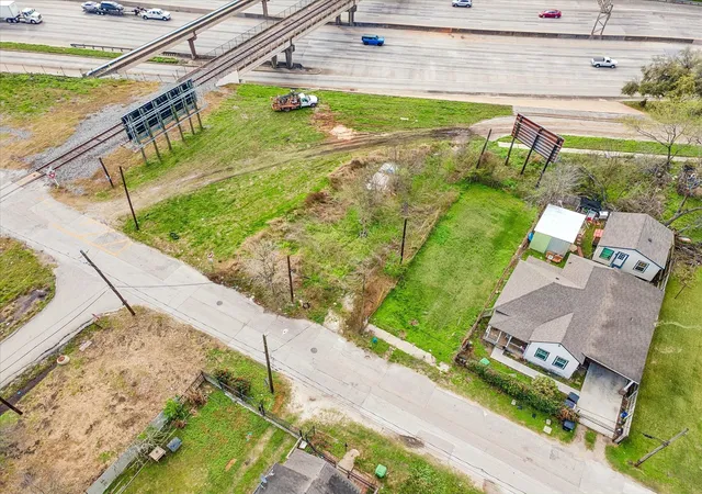 Photo 1 of Land for sale at 4106 Market St, Houston, TX 77020 | MLS# 84000265 | Listing updated on 2026-03-13