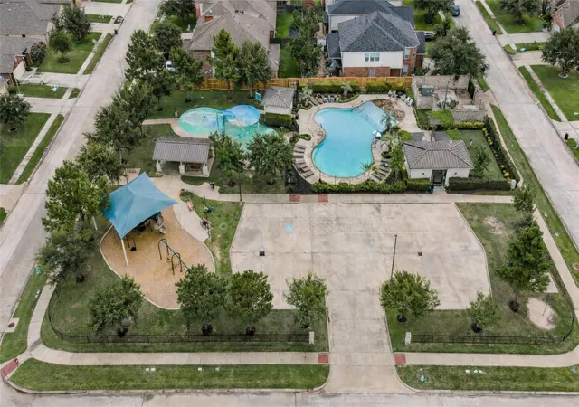 Homes for sale in Conroe, TX | 9940 Swallow Dr, Conroe, TX 77385 | MLS# 46803561