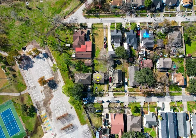 7th image of 3805 Weems St St, Houston, TX 77009 | MLS# 80052430