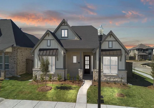 2nd image of 12019 Canal View Blvd, Mont Belvieu, TX 77523 | MLS# 31120440