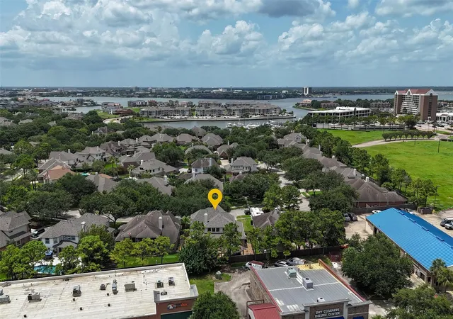 39th image of 2419 Spoonbill Dr, League City, TX 77573 | MLS# 65853710