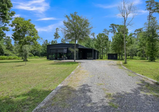 Homes for sale in Richards, TX | 10431 County Road 233, Richards, TX 77873 | MLS# 82228966