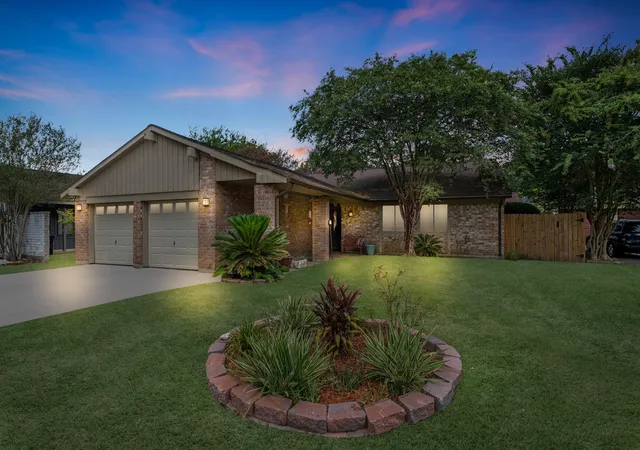 1st image of 4718 Lost Oak Dr, Spring, TX 77388 | MLS# 77598301