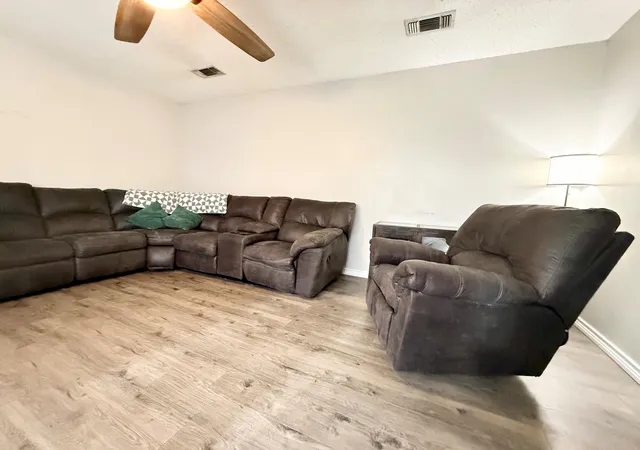 Homes for sale in Crockett, TX | 293 County Road 4145, Crockett, TX 75835 | MLS# 25616873