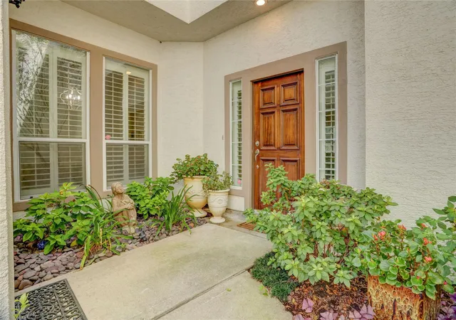 1st image of 13835 Cady Ct, Houston, TX 77077 | MLS# 33230913