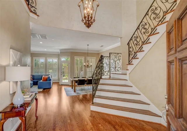 2nd image of 13835 Cady Ct, Houston, TX 77077 | MLS# 33230913