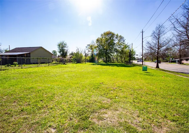 Photo 2 of Land for sale at 4208 Collingsworth St, Houston, TX 77026 | MLS# 68101314 | Listing updated on 2026-08-31